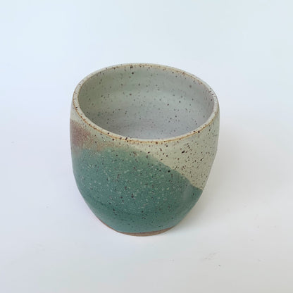 THUMBPRINT CUP - SPECKLED JUNIPER/WHITE (MATTE)
